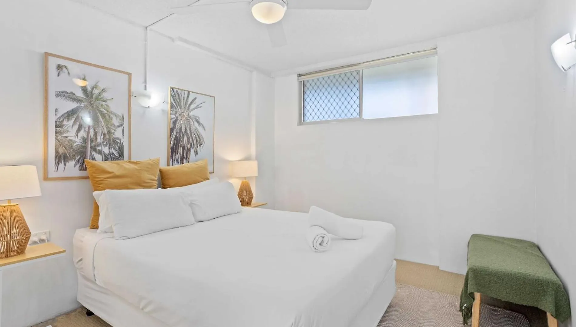 Hi Ho Beach Apartments On Broadbeach Gold Coast Aparthotel