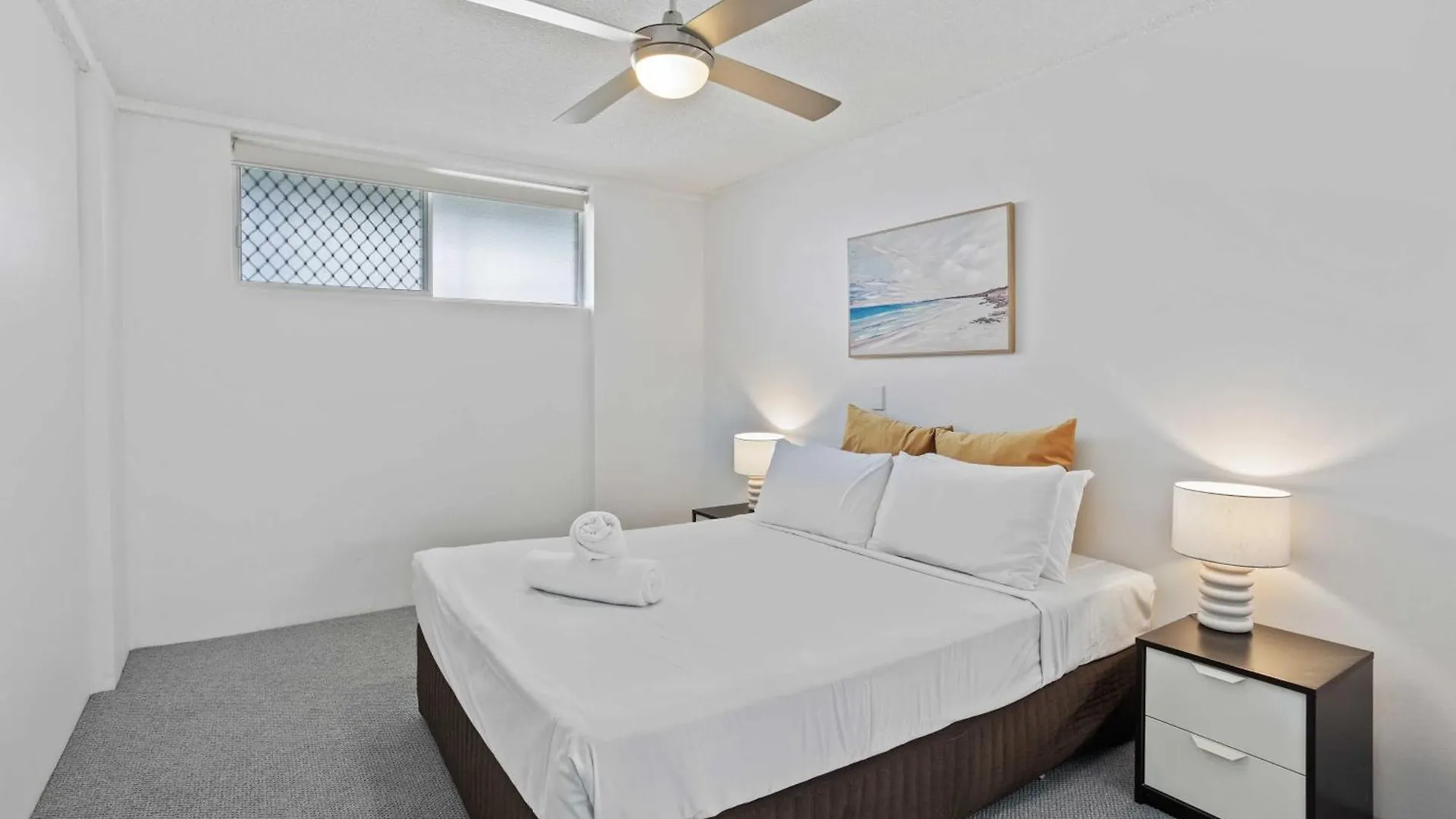 Hi Ho Beach Apartments On Broadbeach Gold Coast Australia